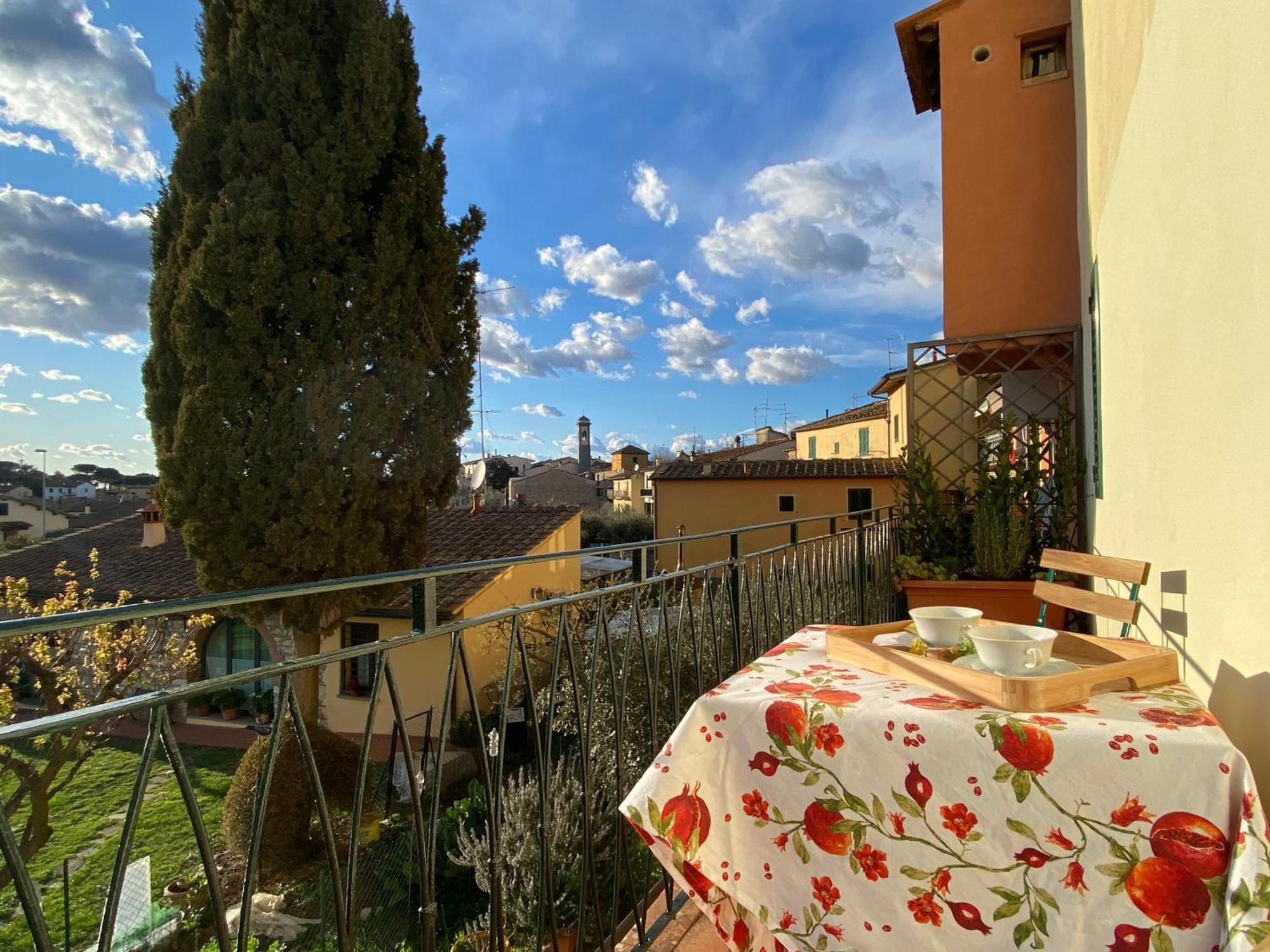 Il Cipresso Toscano Fibra e comfort nel cuore del Chianti Cozy flat in the heart of Chianti Smart working! Mercatale Val Di Pesa Esterno foto